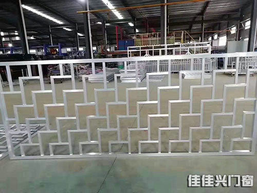 鋁合金窗花